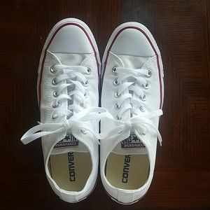 Ladies Converse Chuck Taylor All Stars